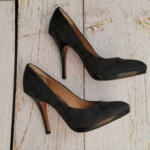 Coach "Caya" Heels - Size 7 M - Picture 5 of 9